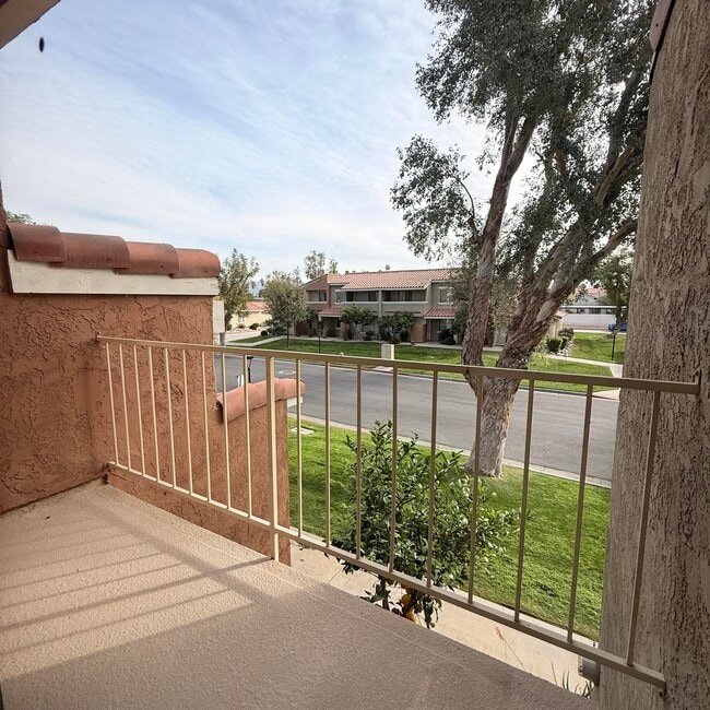 Building Photo - 403 Tava Ln