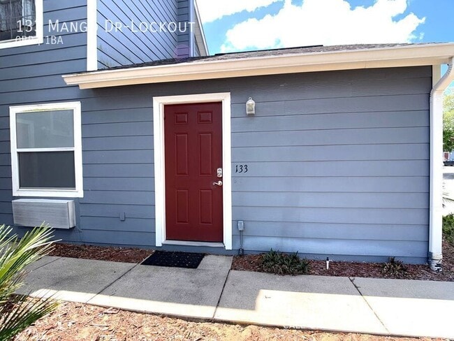 Building Photo - 133 Mango Dr