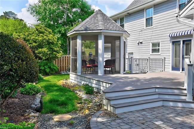 Building Photo - 601 Fort Raleigh Dr