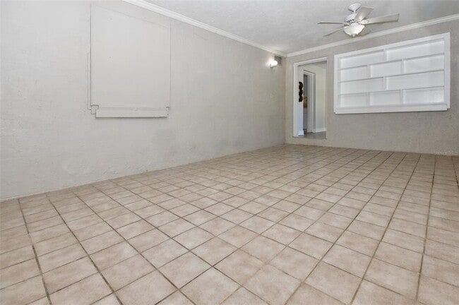 Building Photo - 336 Bunker Pl