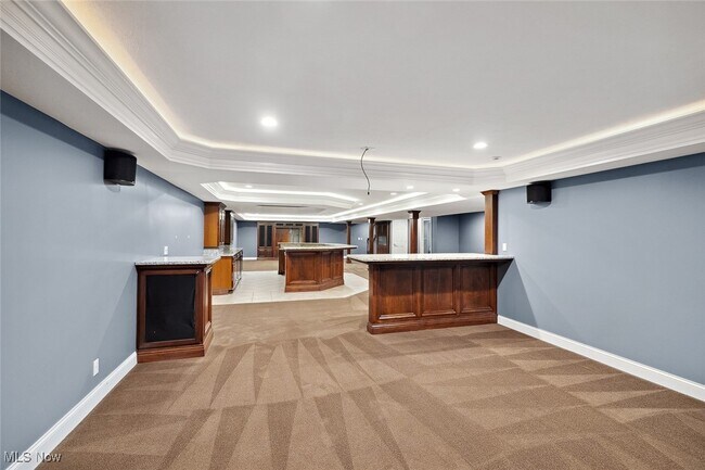 Building Photo - 6470 Aberdeen Ln
