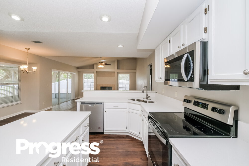 Building Photo - 10414 Ashley Oaks Dr