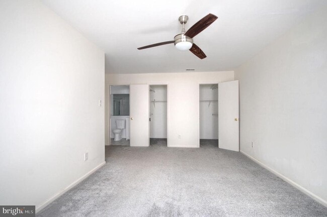 Building Photo - 1301 Hawthorne Ct