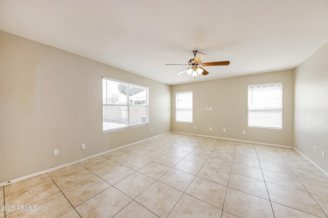 Building Photo - 9721 W Runion Dr
