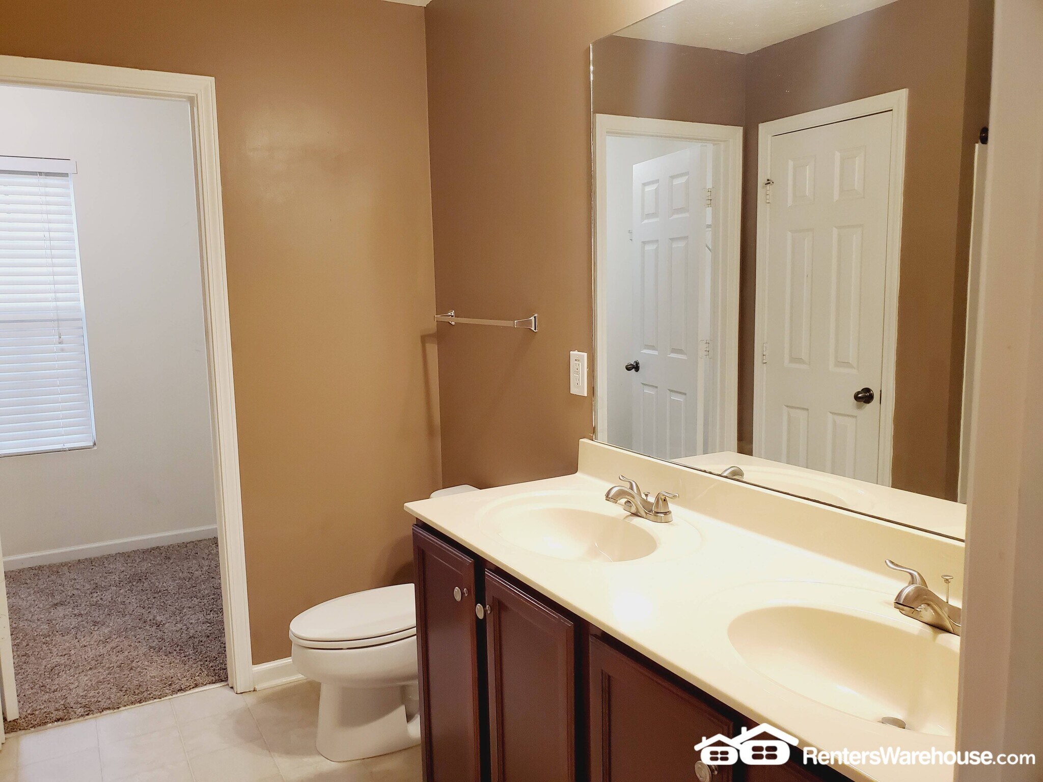 Building Photo - 3934 Cutler Donahoe Way