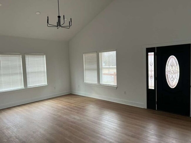 Building Photo - New Construction nice house for rent