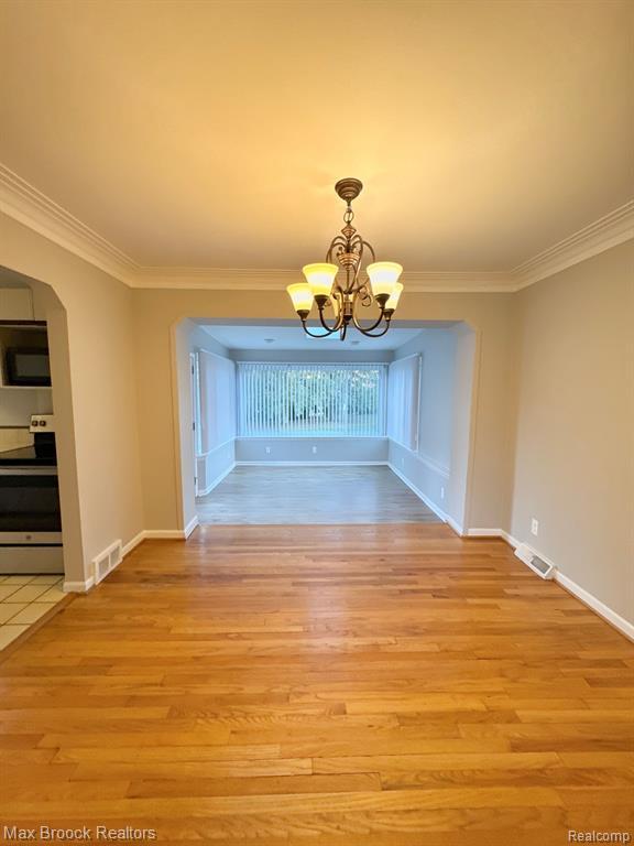 Building Photo - 214 Marlborough Dr