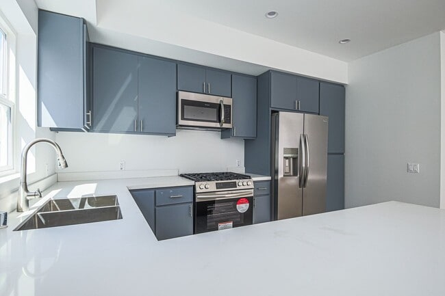 Building Photo - Luxury 2026 Townhomes with Massive Bedrooms + Decks with Views