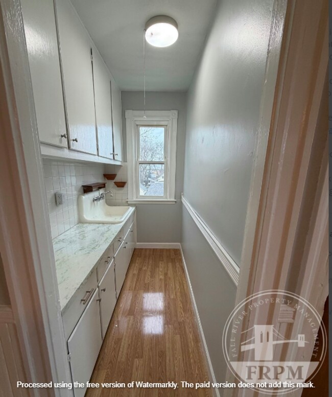 Building Photo - 15 Roma St