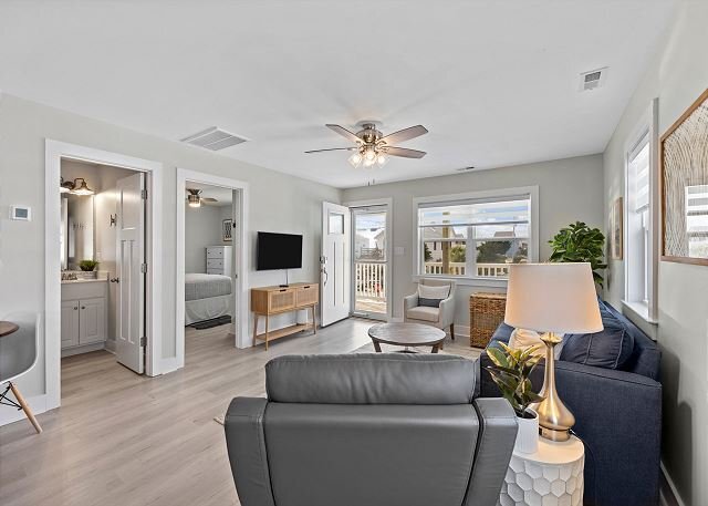 Building Photo - 305 Money Island Dr
