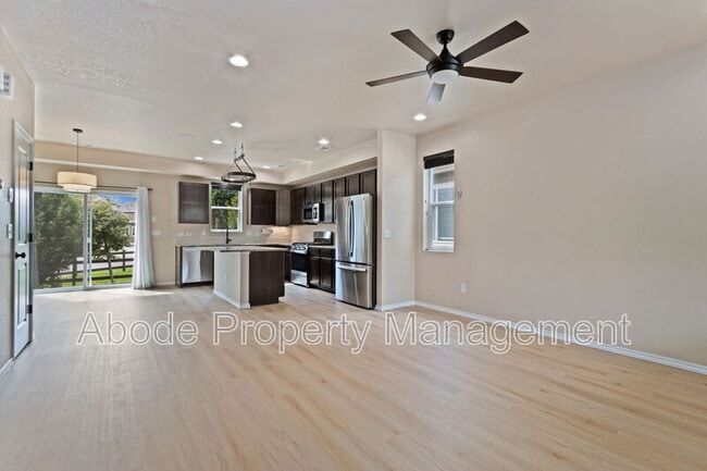 Building Photo - 311 Newaygo Dr