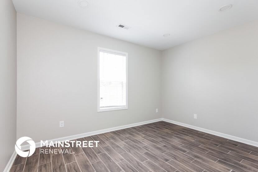 Building Photo - 1564 Hollow Maple Dr