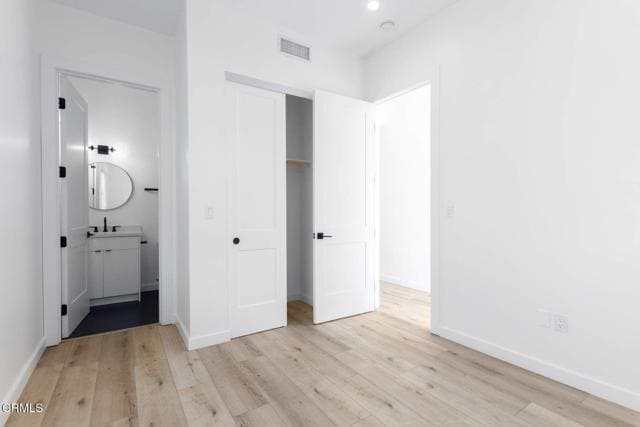 Building Photo - 4179 Normandie Ave