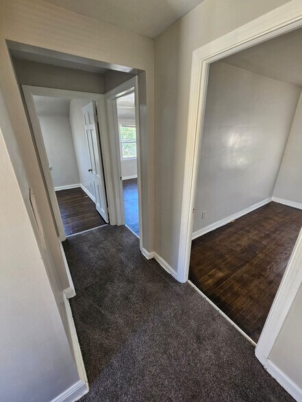 Building Photo - 21151 Fuller Ave