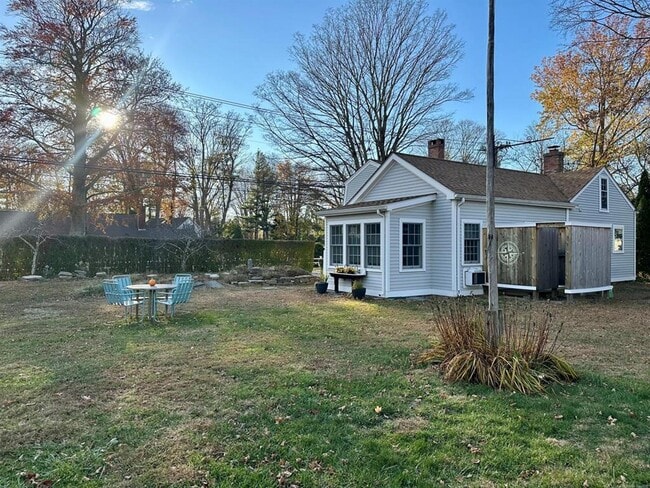 Building Photo - 43 Pennywise Ln