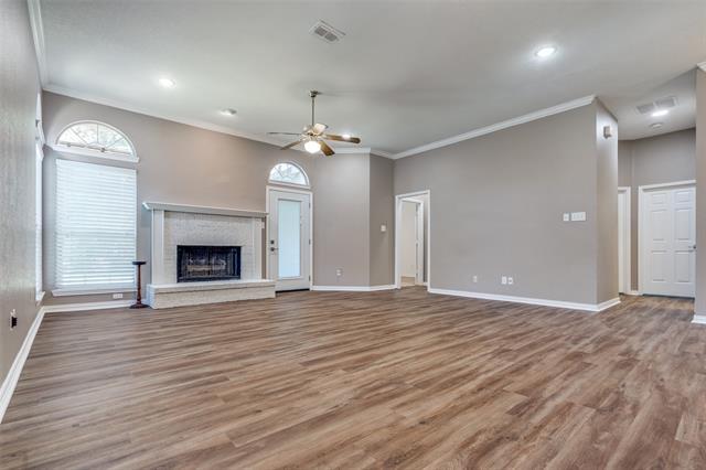 Building Photo - 2109 Winslow Dr