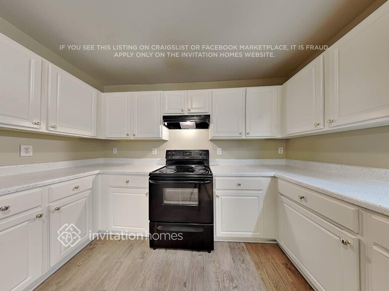 Building Photo - 3329 Brooksong Way
