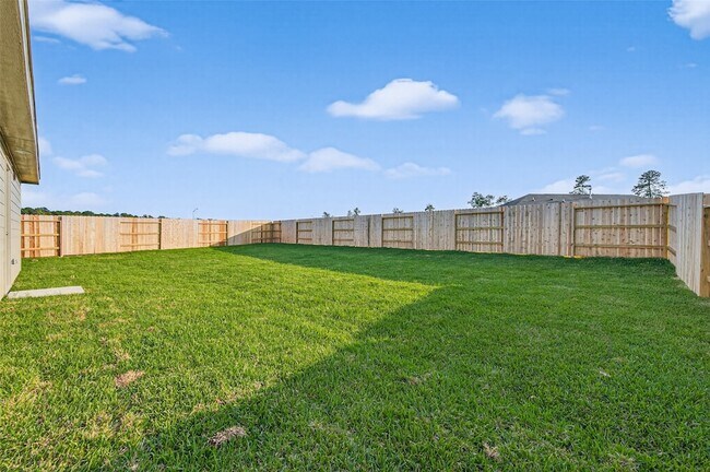 Building Photo - 324 Bush Mdw Ln