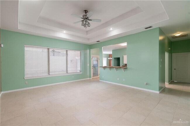 Building Photo - 20 W Rhin Dr
