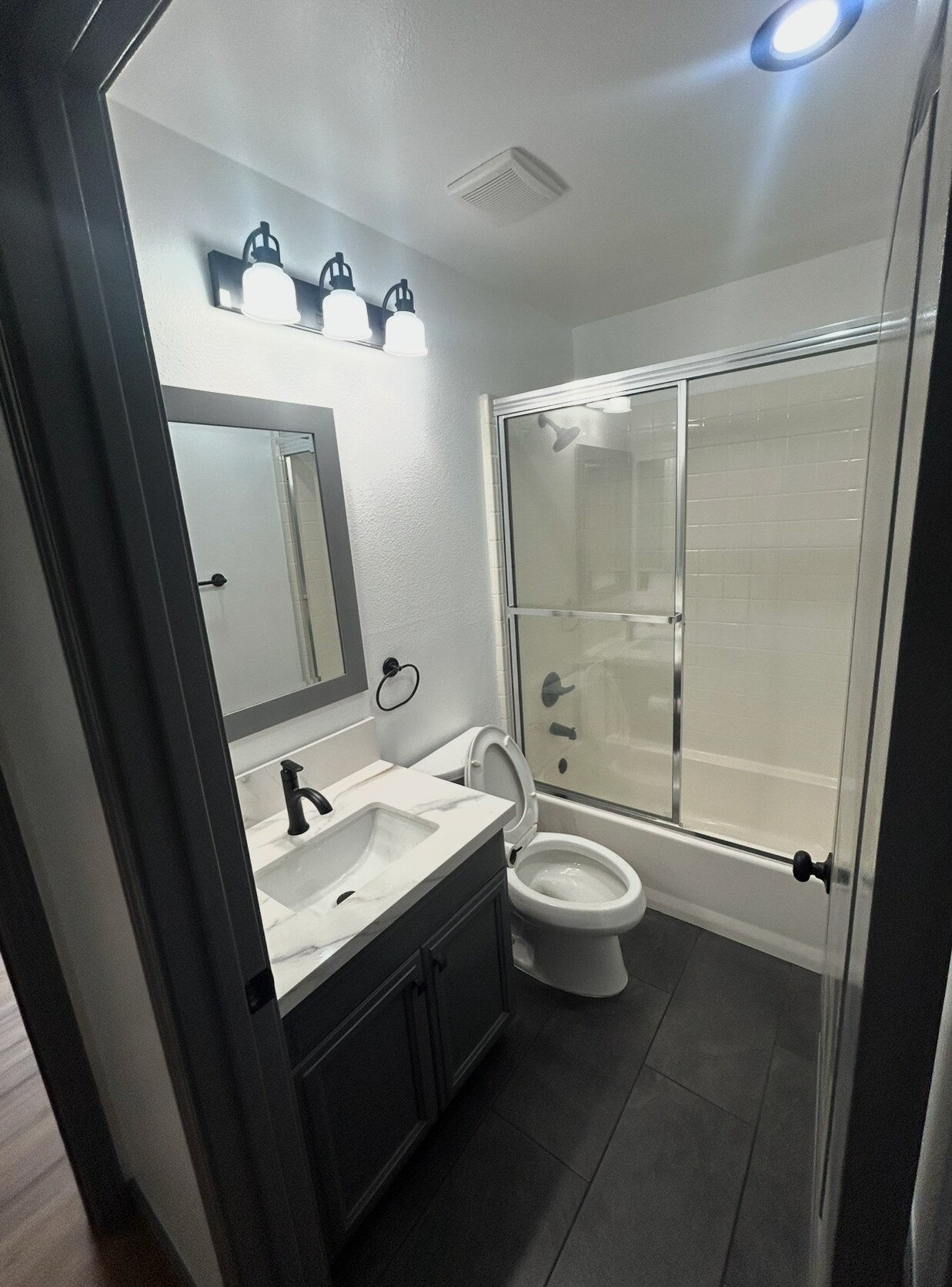 Building Photo - 3630 W Medici Ln