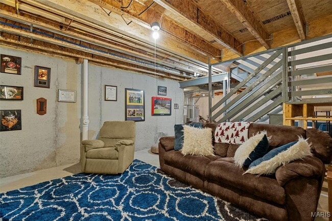 Building Photo - 757 Fox Creek Dr