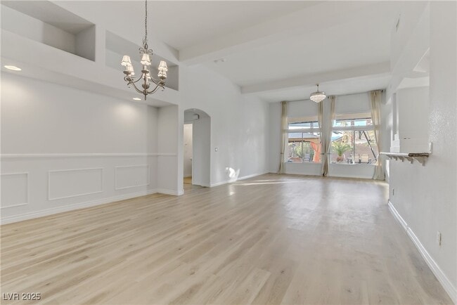 Building Photo - 7215 N Buttons Ridge Dr
