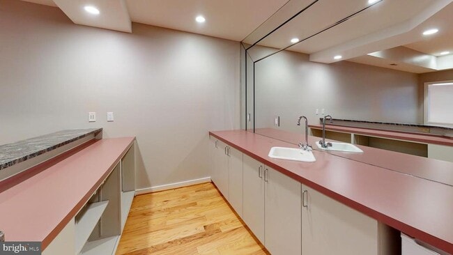 Building Photo - 9629 Eagle Ridge Dr