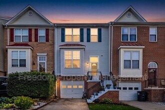 Building Photo - 15305 Brazil Cir