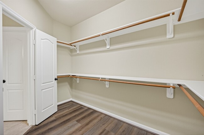 Building Photo - 6826 Sorrelwood Ln