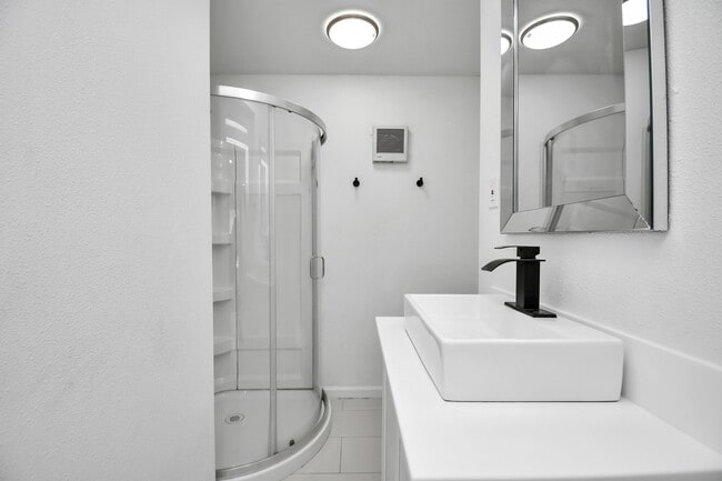 Building Photo - 11127 Melba Ln