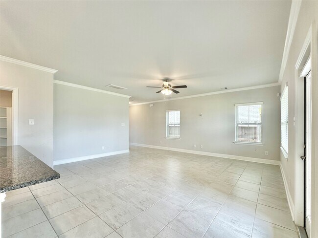 Building Photo - 452 Long Beach Bay Dr