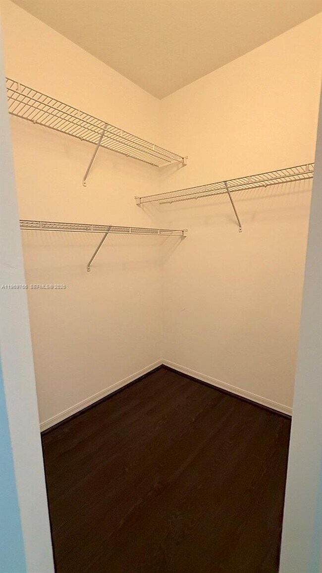 Building Photo - 6831 SW 44th St