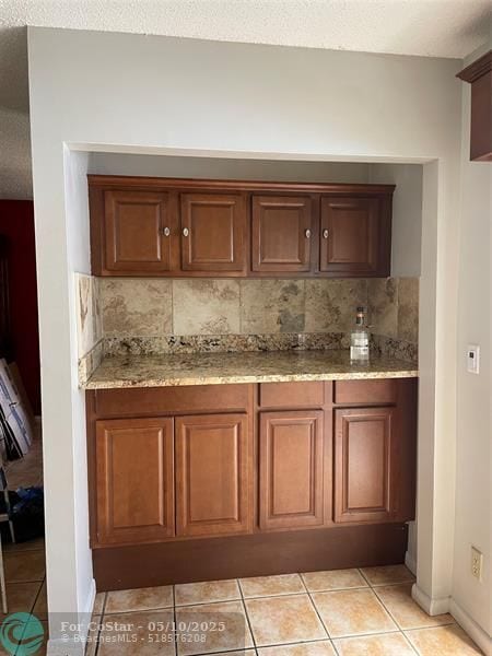 Building Photo - 5871 Woodland Point Dr