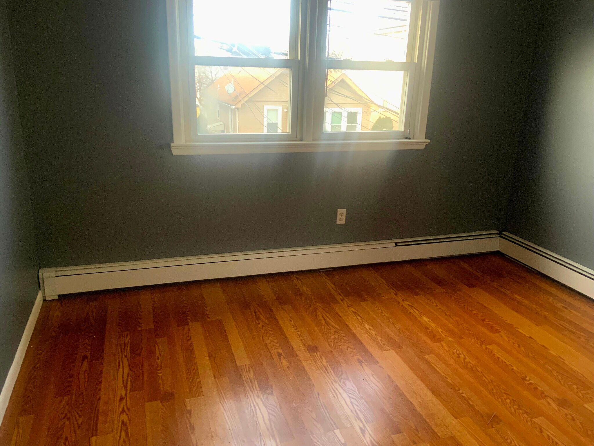 Bedrooms - 712 John St