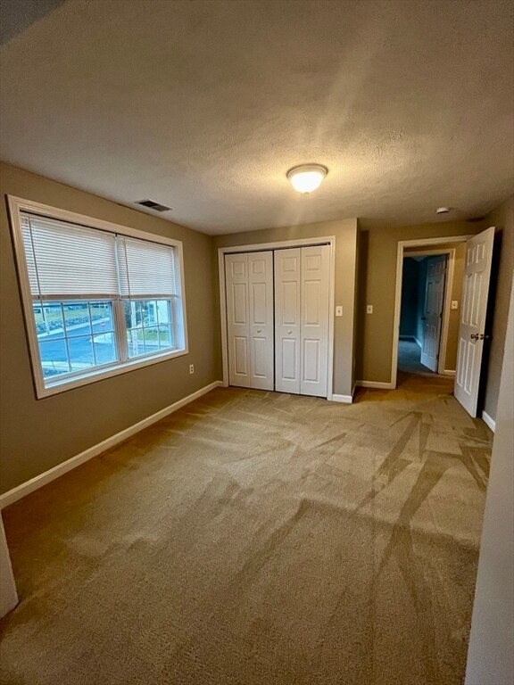 Building Photo - 55 Dutton St
