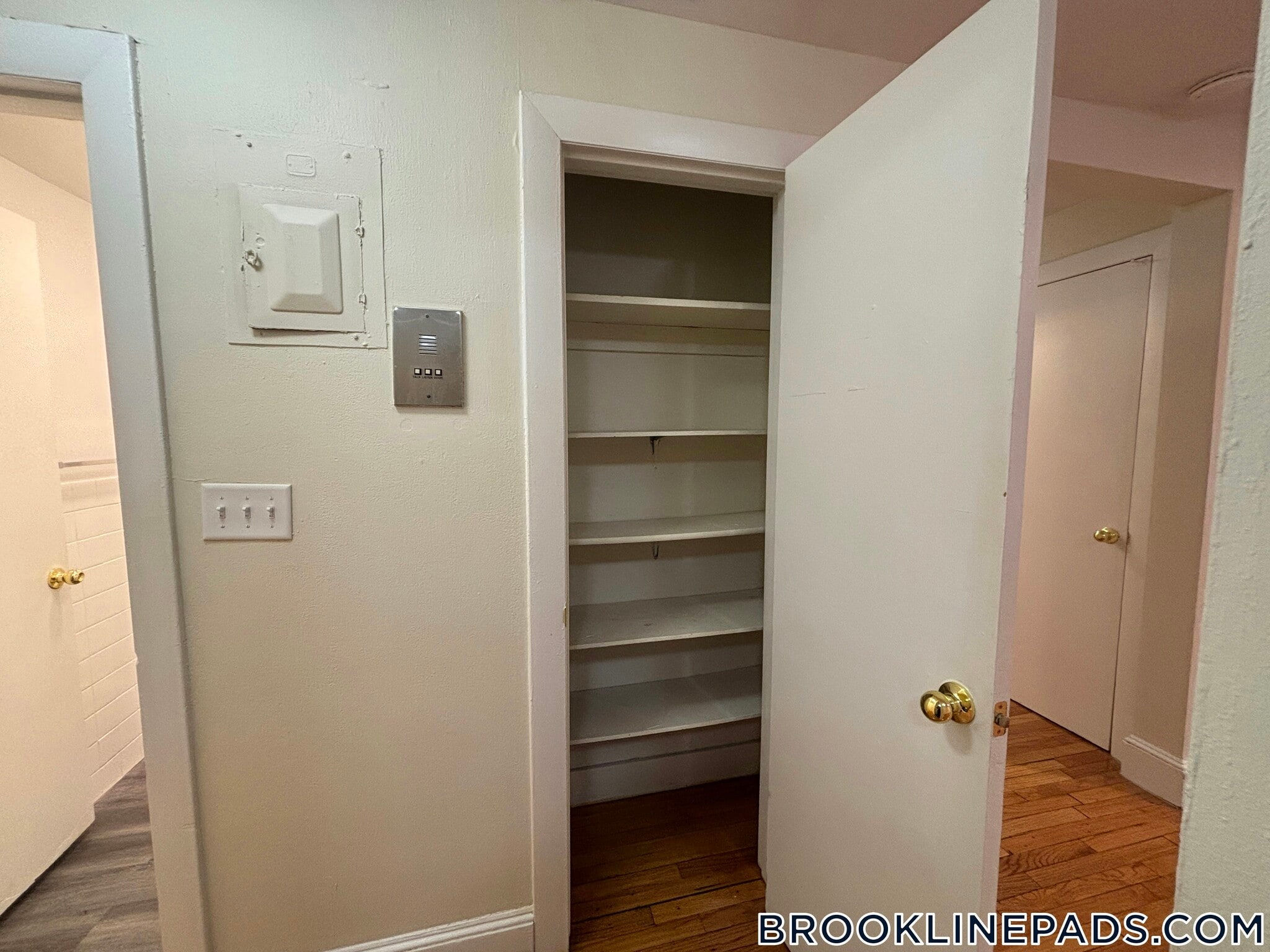 Building Photo - 33 Lancaster Terrace