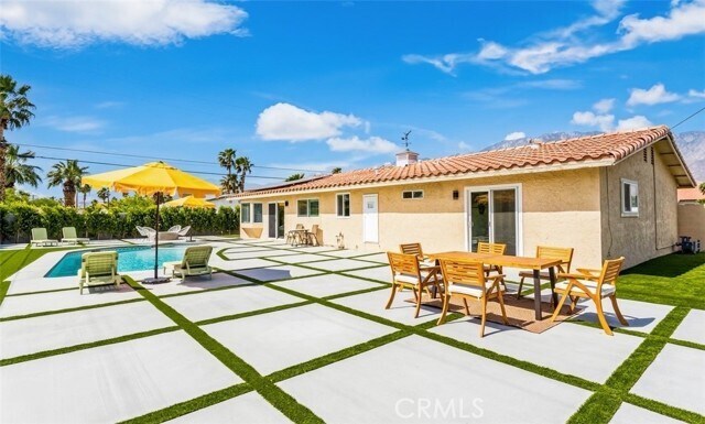 Building Photo - 2240 N San Gorgonio Rd