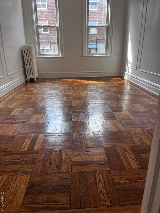 Building Photo - 1129 Noble Ave