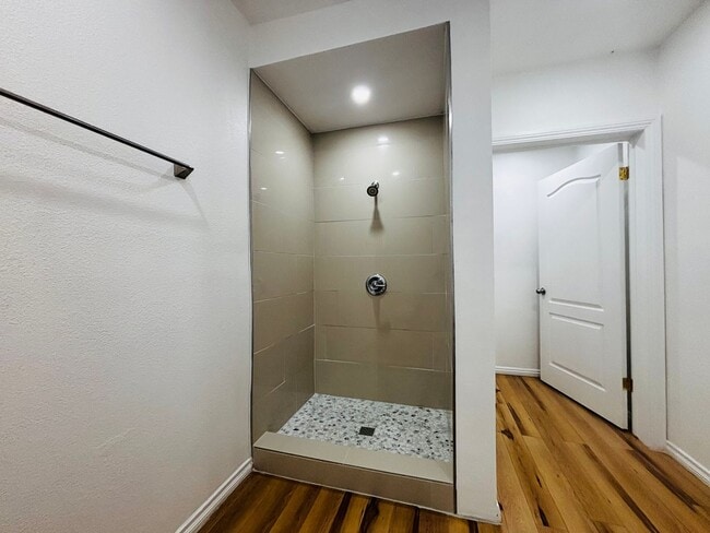 Building Photo - 16875 Orangecrest Ct