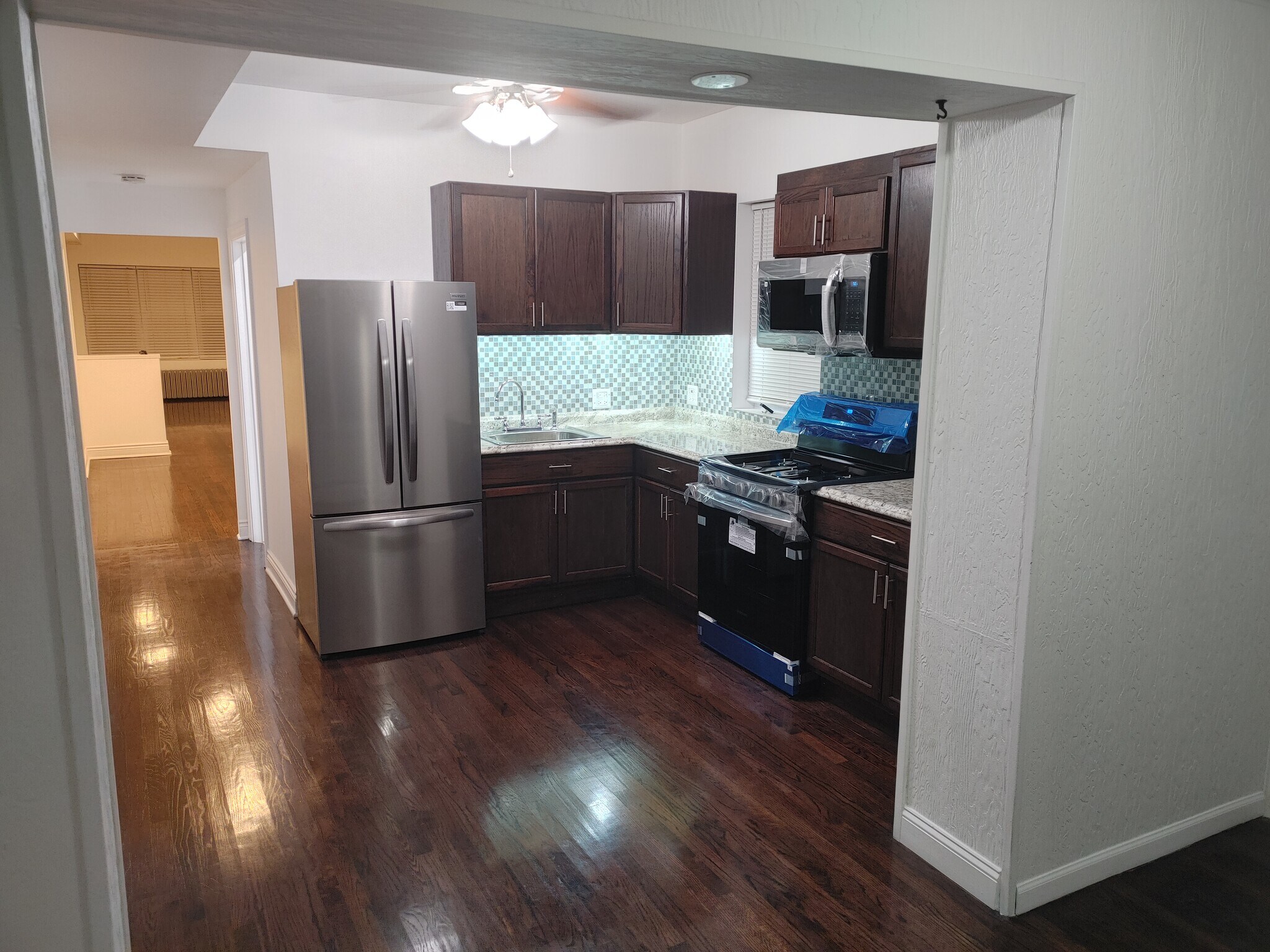 Building Photo - 5019 W Agatite Ave