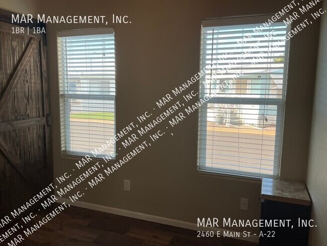 Building Photo - 2460 E Main St