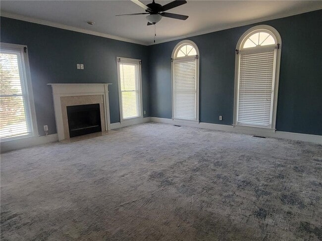 Building Photo - 7450 Waters Edge Dr