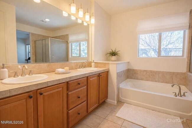 Building Photo - Beautiful 3 Bed 2 Bath in 89436 - AVAILABLE NOW!