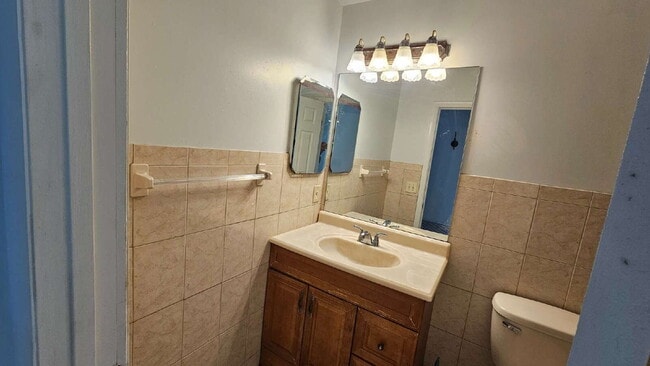 Building Photo - 3 Bedroom Pool Home in North Port  - MOVE ...