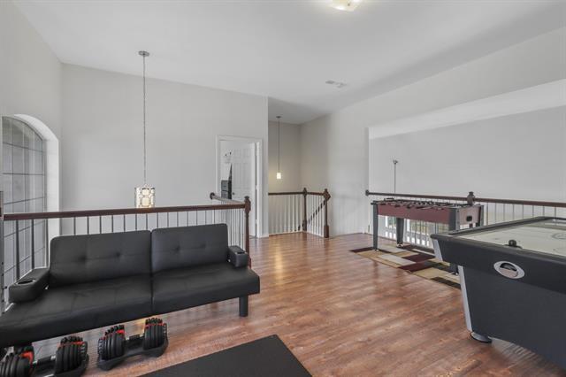 Building Photo - 2209 Micarta Dr