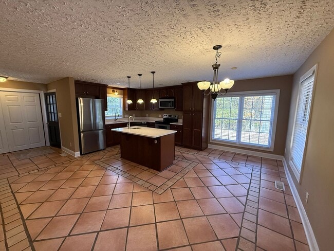 Building Photo - For Rent Mocksville