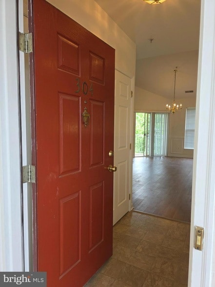 Building Photo - 43134 Watercrest Square