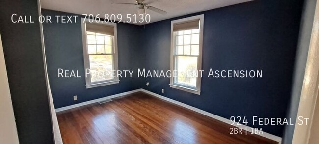 Building Photo - 924 Federal St