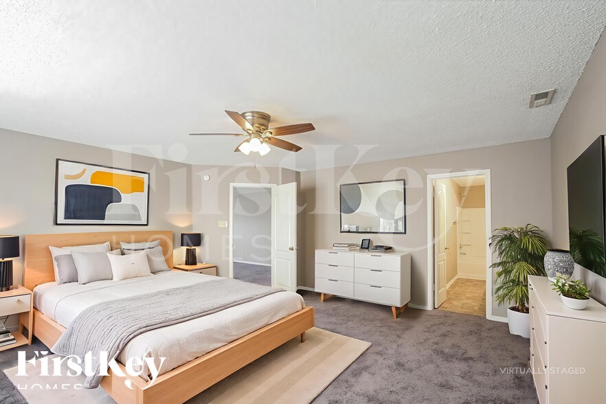 Building Photo - 8608 Hopewell Ct