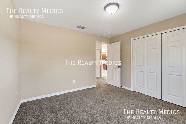 Building Photo - 83 Guava Pass